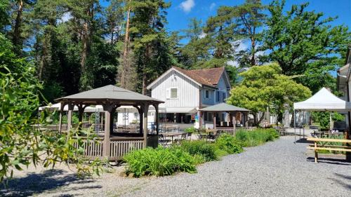 Wartau Cama Y Desayuno | Treffpunkt Heuwiese