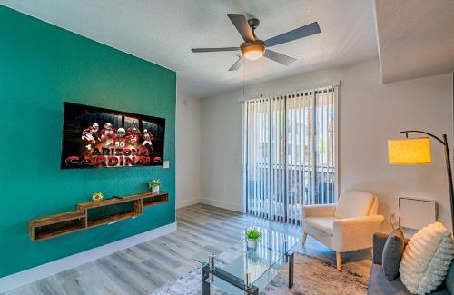 Glendale Sports and Entertainment District Apartamento | Trendy 1BD Walk to Westgate Pool Gym WD