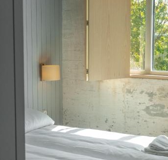 Henningsvaer Hotel | Trevarefabrikken