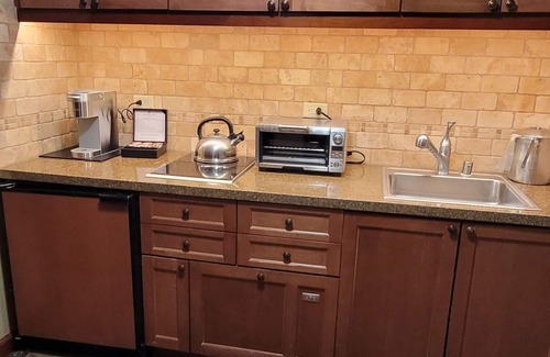 Olympic Valley Complejo | Trey’s Ski-in/Ski-out 1 Bedroom Fireplace, Kitchen Suite@ 400 Squaw Creek Road