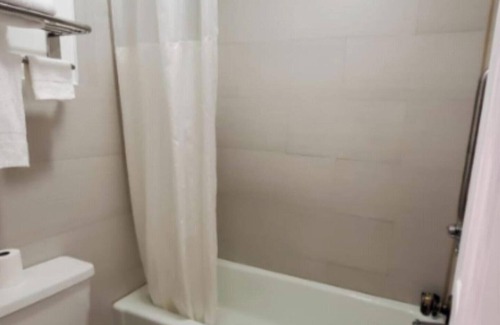 Spindale Hotel | Tri-City Motel by OYO Forrest City Spindale