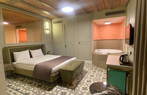 Adalar Hotel | Triada Hotel Buyukada