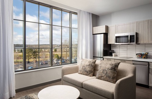 Fayetteville Hotel | Trilith Guesthouse, Fayetteville, GA, A Tribute Portfolio