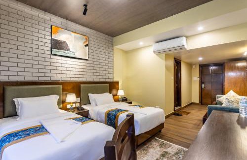 Dhading Hotel | Triple Crown Resort