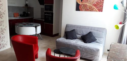 Bauge Apartamento | Triplex tout confort, plein centre ville Bauge en Anjou