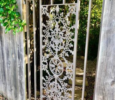 Marewa Casa | Tropical Garden Retreat