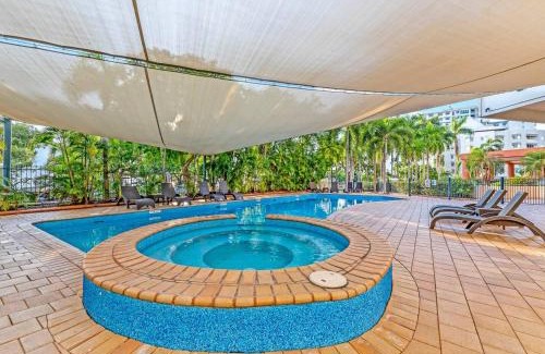 Darwin City Centre Apartamento | Tropical Resort Living on Darwin Harbour with Pool