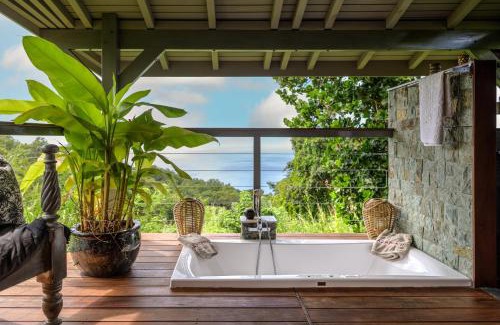 Pointe-Noire Hotel | TropicAngel ECOLODGE de Charme