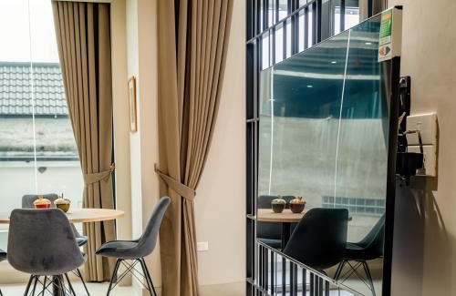 Yen Phu Apartamento | Tropico 602