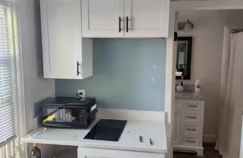 Troy Apartamento | TROY, NY Studio near Emma Willard