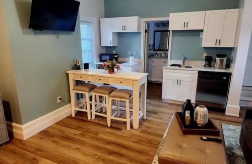 Troy Apartamento | TROY, NY Studio near Emma Willard