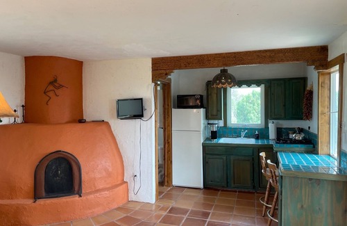Nambe Pueblo Cabina | Truchas Mountain Casita