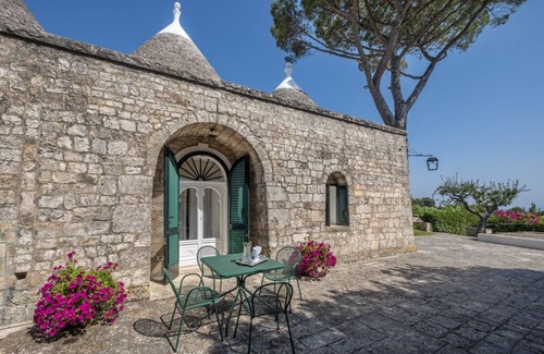 Laureto Villa | Trulli Silvana - Tres Habitaciones Villa, Capacidad 6