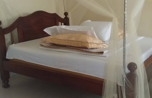 Bushenyi Hotel | Trust White Hotel