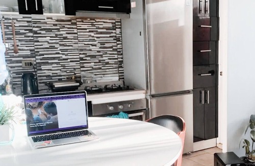 Quinta Normal Apartamento | Céntrico, acogedor y equipado. Metro cercano.