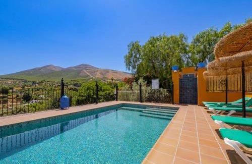 Alhaurín el Grande Casa | Tu Villa Rural Almendro 3 Dormitorios Piscina privada