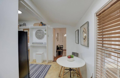 Midtown Casa | Tucker #2 (Studio) · Studio Oasis+Private Patio -Super Walkable-Midtown