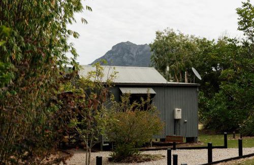 Rathdowney Cama Y Desayuno | Tuckeroo Cottages & Gardens - Blue Wren & Kookaburra