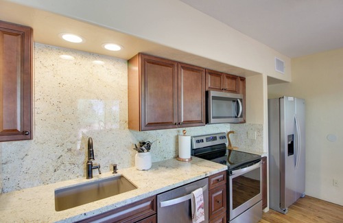 Tucson Casa | Tucson Home - Hiking Trail Access On-Site!