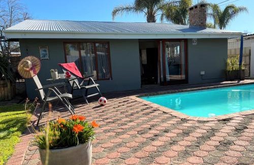 Oudtshoorn Apartamento | Tuinhuis