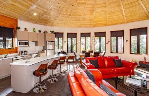Ohakune Casa | Turoa Yurt - Ohakune Holiday Home