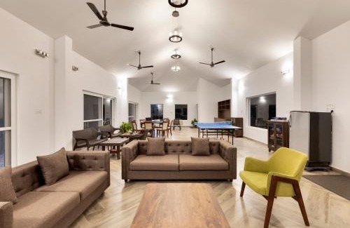 Kanbylu Baichanalli Hotel | Tusker Trail by LuxUnlock