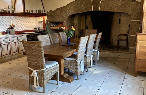 Entraygues-sur-Truyere Casa | Doble con dos camas-Superior-Baño tipo “wet room”-Vista al campo