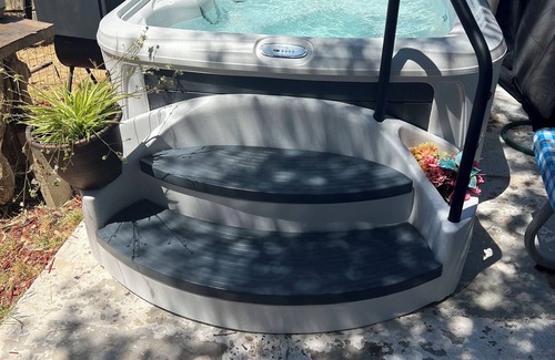 Squaw Valley Casa | Twisted oaks forest cottage, Squaw Valley california