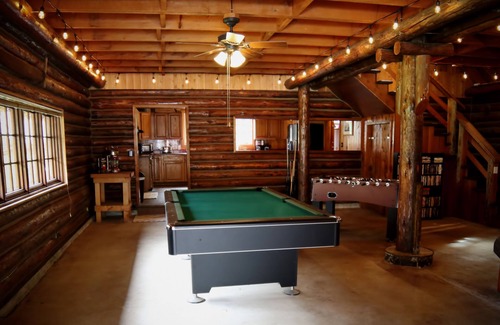 Beaver Cabina | Dos preciosas cabañas de madera junto al río Sol Duc!