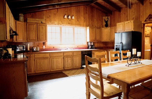 Beaver Cabina | Dos preciosas cabañas de madera junto al río Sol Duc!