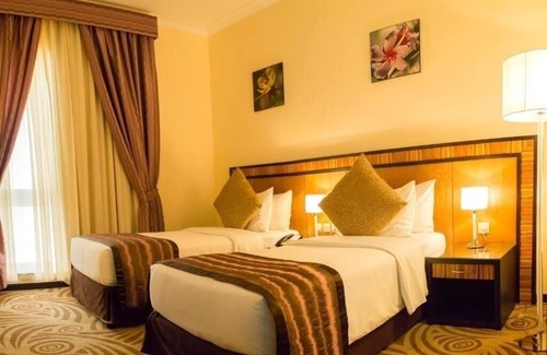 Al Majaz Apartamento | Two Bedroom Apartment Near Al Majaaz Park By E R