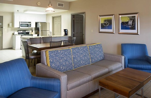 Hershey Complejo | Two Bedroom Condo, Hershey, PA 2582905