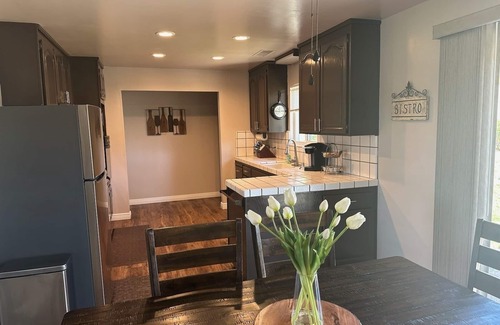 Auburn Casa | Three Bedroom Country Home on 2 Serene Acres in the Hills of South Auburn