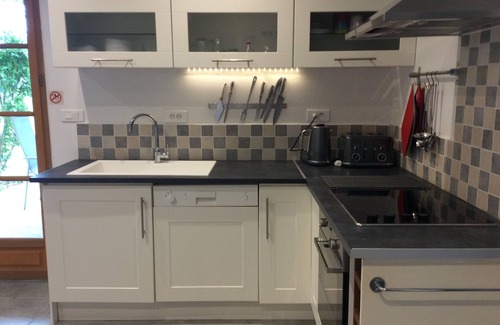 Domme Apartamento | Two bedroom ground floor apartment, quiet location, ideal for young families.