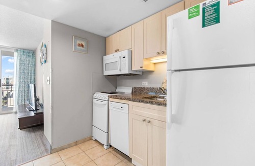 Crescent Beach Complejo | Two Bedroom, Ocean View, North Myrtle Beach, SC 2147664