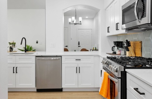 Glendale Sports and Entertainment District Apartamento | TWO CozySuites Apartment DowntownChandler