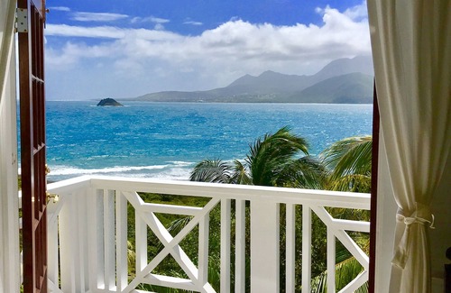 Frigate Bay Cabaña | ST KITTS Charming Island Cottage en una hermosa ubicación de playa VISTAS IMPRESIONANTES