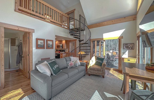 Tamassee Casa | TWO Home Resort ON a Private Waterfall!