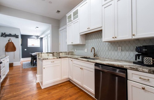 Frankfort Casa | Two Miles to Buffalo Trace > Speakeasy > Hot Tub > Gas Fire Pit