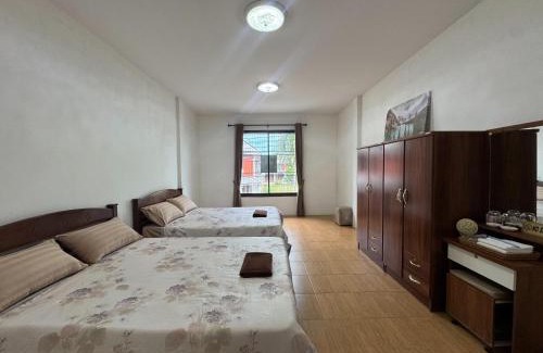 Hua Toei Apartamento | Two Sisters Suratthani