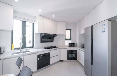 Xujiahui Cama Y Desayuno | Tyms 3BR 2BA Apt Novel Garden Metro