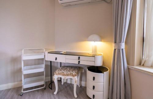 Gubei Apartamento | Tyms Modern 1BR APT Gubei International Garden