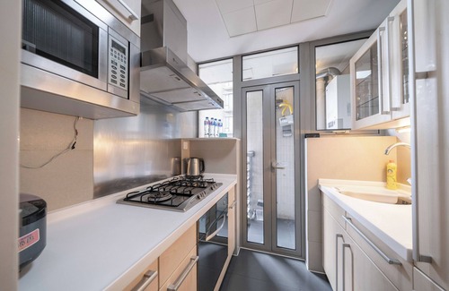 Xujiahui Cama Y Desayuno | Tyms Modern 2BR 1BA Suite Xujiahui Malls