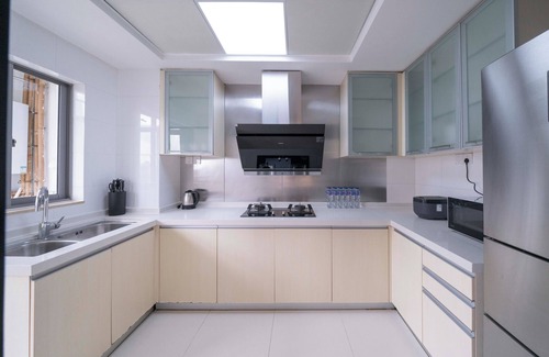 Xujiahui Cama Y Desayuno | Tyms Spacious 3BR 2BA APT Laishi Di