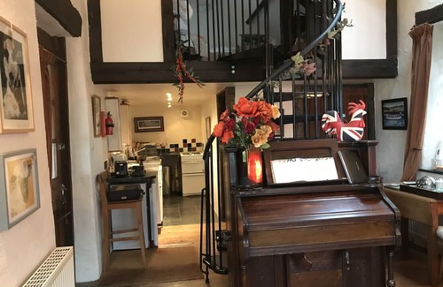 Cwmtirmynach Casa | Cottage vistas al río Dee