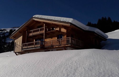 Hauteluce Chalet De Esquí | Chalet típico de Saboya con vista al Mont Blanc