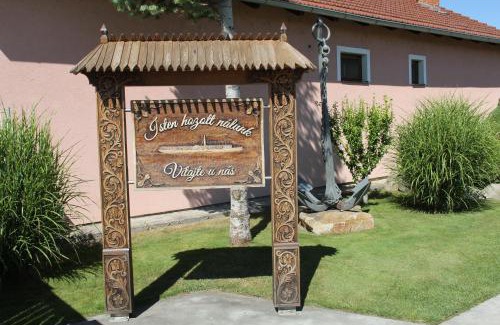 Velky Meder Apartamento | u Andrása