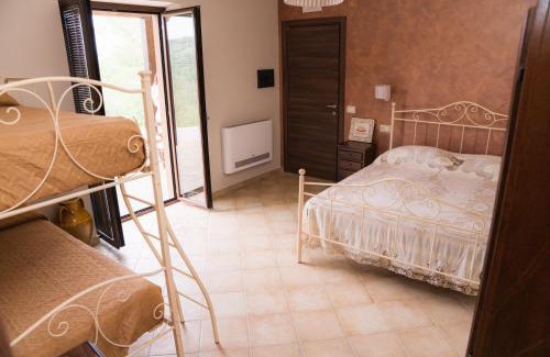 Torchiara Cama Y Desayuno | U' Malazeno