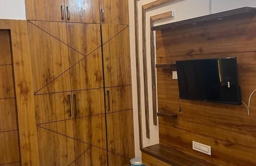 Rohtak Hotel | Udiksh Hotel and Restaurants