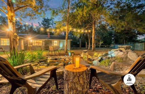 Eustis Casa | Uhost AI - Get Cozy & Relax! 4BR, 2BA, Hot Tub